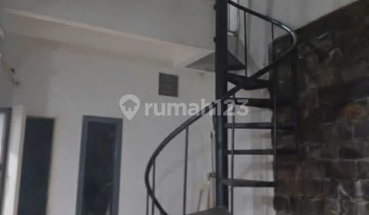 Rumah 2 Lantai Jgc Semi Furnish Tinggal Bawa Koper