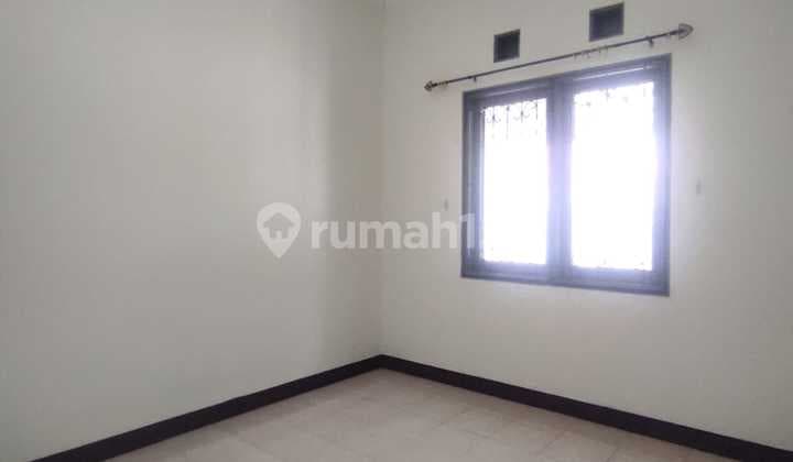 Rumah Cantik Dijual Cluster Taman Sari Harapan Indah 2