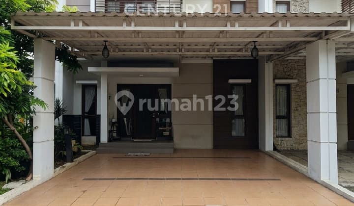 Ready-to-Occupy House in Summarecon The Orchard Cluster Burgundy Bekasi