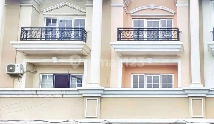 Disewan Ruko Bagus Dan Rapi Di Harapan Indah Bekasi