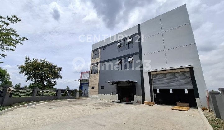 Gudang Baru Tanpa Loading Dock Di Delta Silicon Lippo Cikarang