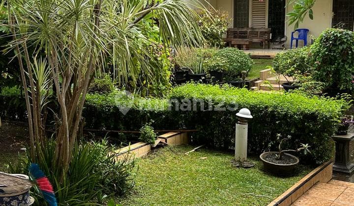 Dijual Rumah Town House Split Level 4Lt di Pantai Mutiara