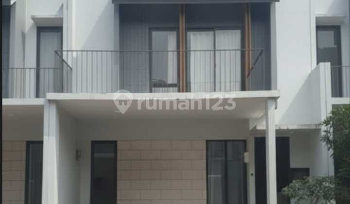 Rumah 2Lt Attic. Cluster Wisteria Metland Cakung Jakarta Timur