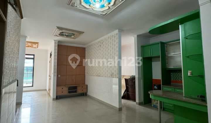 For Rent 2.5-Story Luxury House in Metland Menteng - Ready to Occupy & Flood-Free