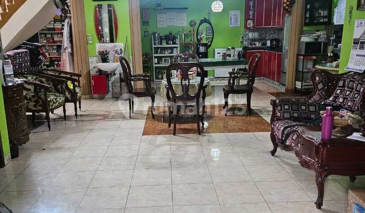 2-Story House Hook Position Bonus Boarding House in Swasembada Raya, Tanjung Priok, North Jakarta