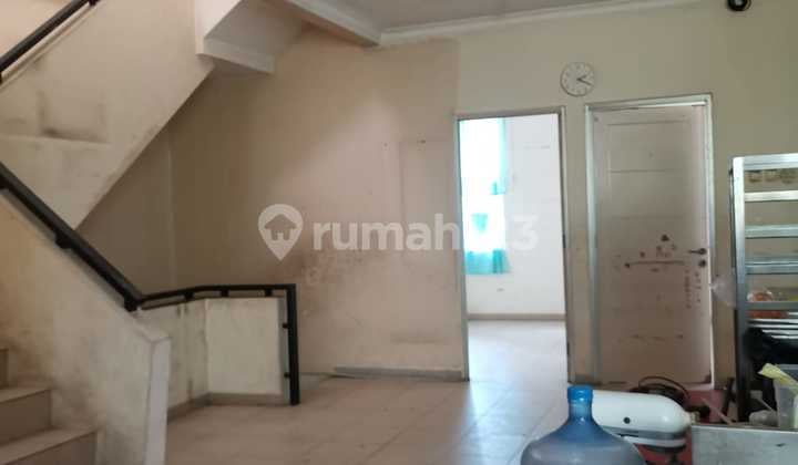Ruko 2,5 Lantai Siap Huni di Taman Cemara, Harapan Indah, Bekasi