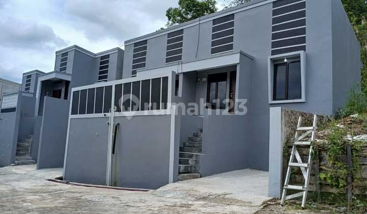 Rumah Desain Modern Harga Terjangkau Dekat Dengan Polda