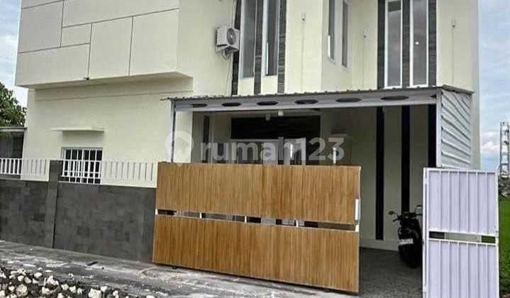 Rumah Bagus di Padangsambian Semi Furnished 2 Lantai Jo