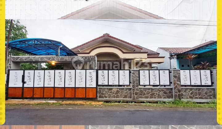 RUMAH DEKAT EXIT TOLL BANYUDONO