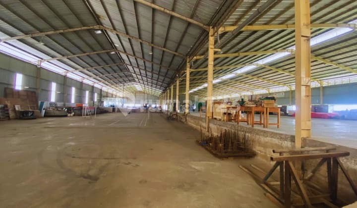 Pabrik Dekat Akses Tol di Tambun Utara, Bekasi