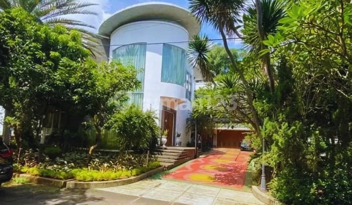 Rumah Cluster Eksklusif di River Park Bintaro