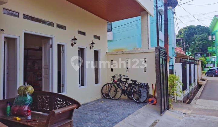 Strategic Corner House for Business in Malaka Jaya - East Jakarta
