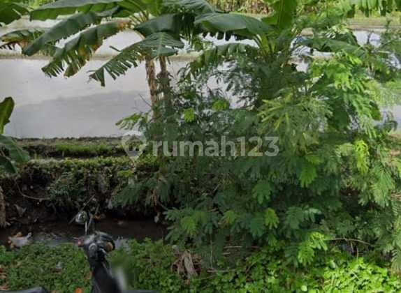 Land for Sale, Location Seseh