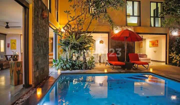 Villa Jual Lokasi Seminyak