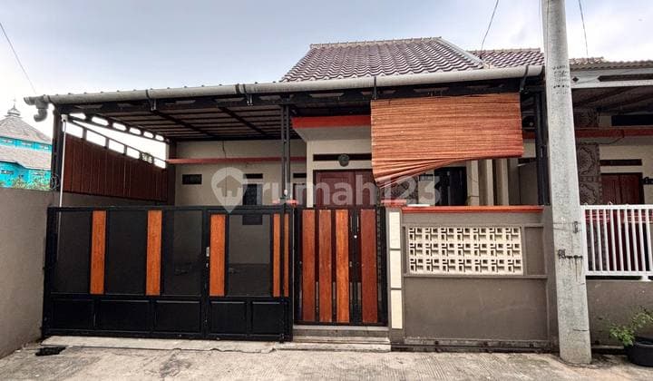 1 Story House Take Over in Depok, Near South Jakarta Area