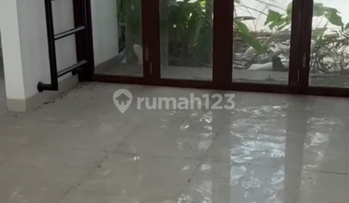 Dijual Rumah Minimalis Bonus Mezanin di Cluster Avante Citra Raya