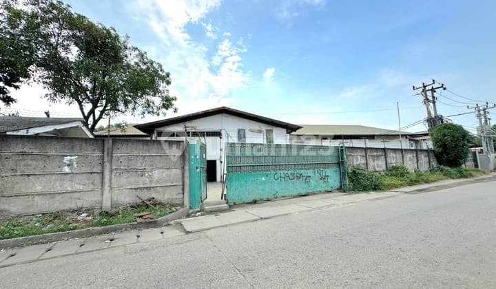 Negotiable Until Deal!! Hot Warehouse in Daan Mogot Area West Jakarta
