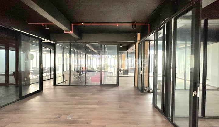 Hot Sale Office Building 7 LT Kebon Sirih Jakpus HGB