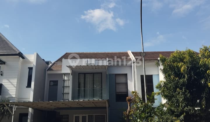 For Rent: Foresta BSD 2-Storey House, 2 Bedrooms, Semi-Furnished, Neat