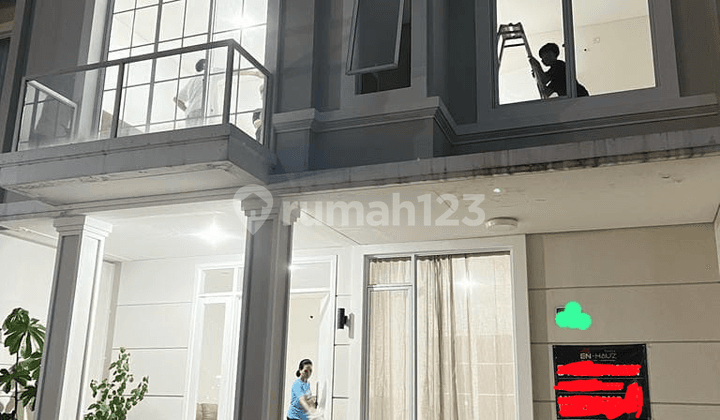 Disewakan Rumah Lavon Swancity 2 Lantai 4 Kamar Sudah Rapi Murah