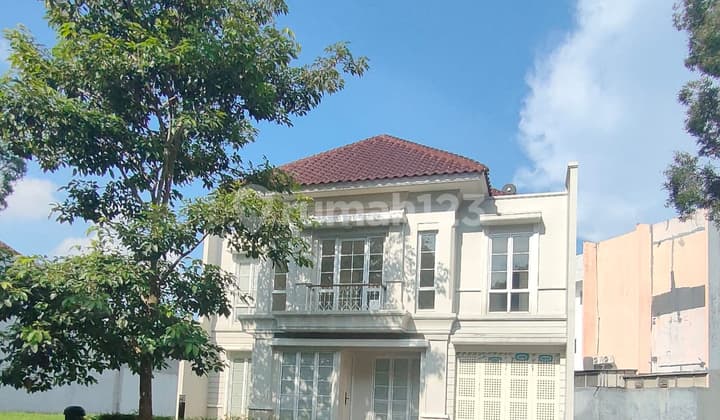 Disewa Rumah Besar Alicante Gading Serpong Rapi Semi Furnish 4Br
