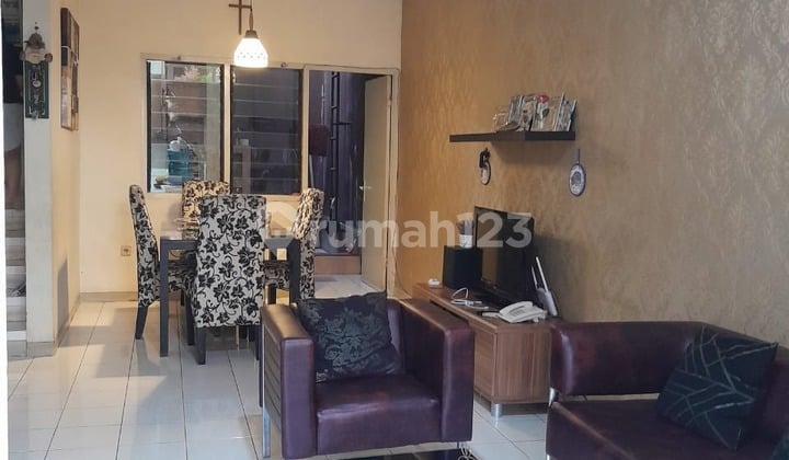 Dijual Rumah Bagus Siap Huni di Metro Permata 1 Karang Tengah