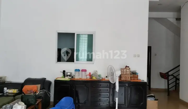 Dijual Rumah di Jl Samarinda Cideng Jakarta Pusat. Lokasi Strategis