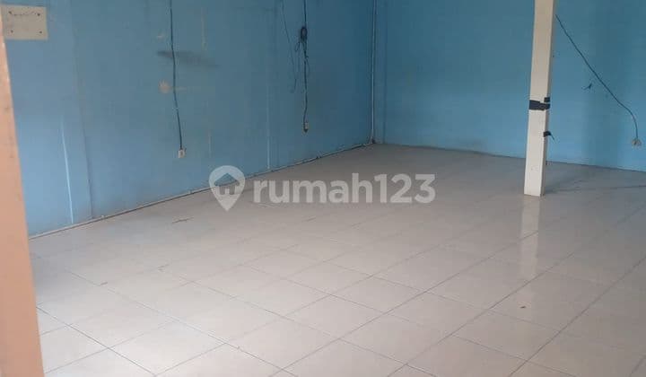 Disewa Gudang Siap Pakai di Kavling Dpr Cipondoh, Tangerang. - Akses Container 40Ft - Bebas Banjir & Pungli