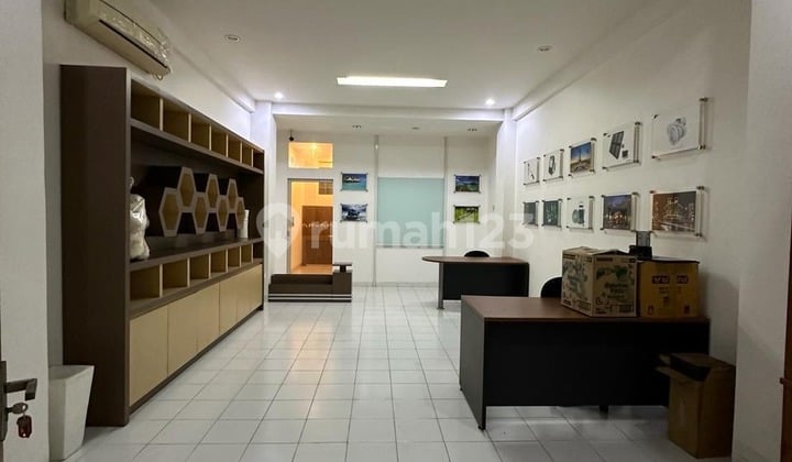 For Rent Rukogandeng Intercon. Roadside, Ready to Use.
