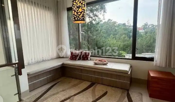 Dijual Rumah Mewah di Resort Dago Pakar