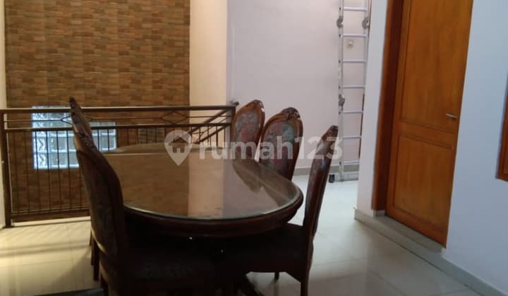 Rumah 2 Lantai. Cocok Untuk Keluarga Baru Pondok Mas