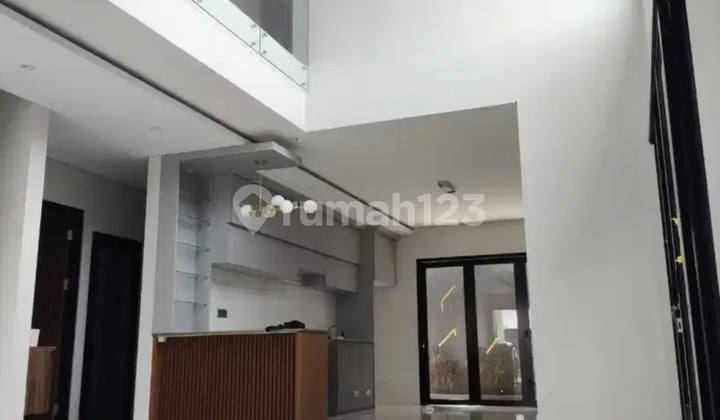 Rumah Baru 2 Lantai Siap Huni