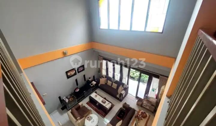 Dijual Rumah Asri Lingkingan Sejuk Setiabudi Regency