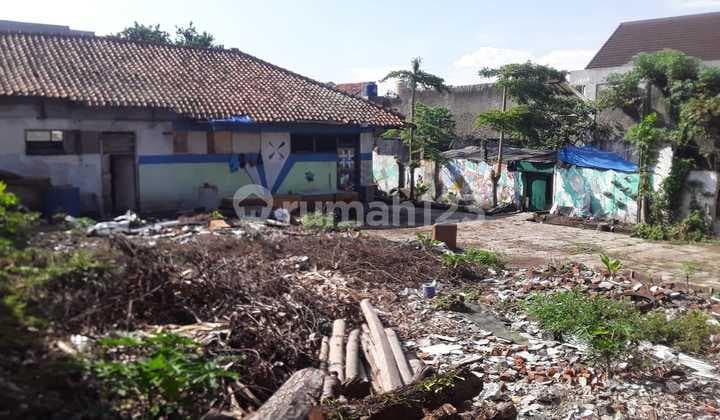 Tanah Luas Strategis Cocok untuk Lapangan Padel Sekolah Cluster dan Lain-Lain SHM