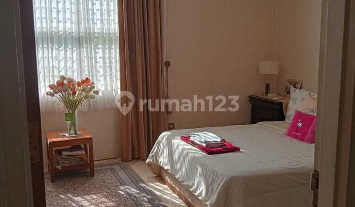 Rumah 2 Lantai Masih Bagus Di Komplek Alamanda Dago Bandung SHM