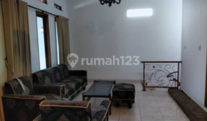 Rumah Tiga Lantai Komplek Pondok Hijau Bandung Bagus Murah Cocok Untuk Guest House, Kosan, Villa Dan Kantor