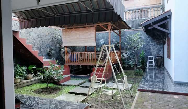 Rumah 2 Lantai Murah Bagus Sarijadi Sayap Pasteur SHM