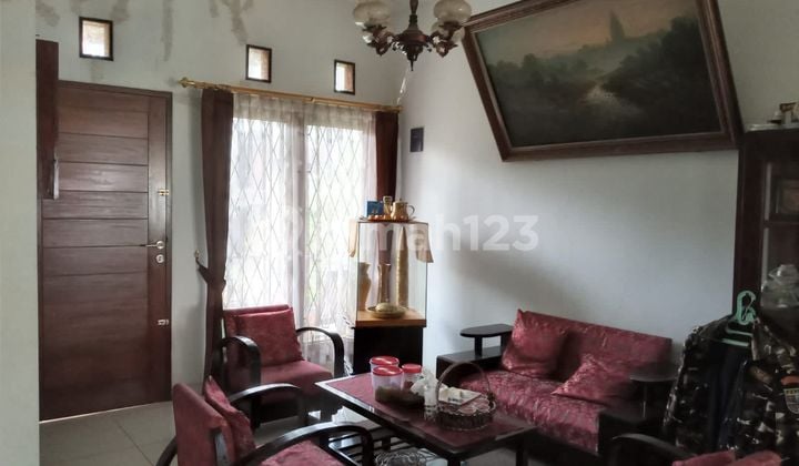 Rumah Nyaman di Pondok Hijau Bandung SHM bisa Nego Lingkungan Aman dan Nyaman