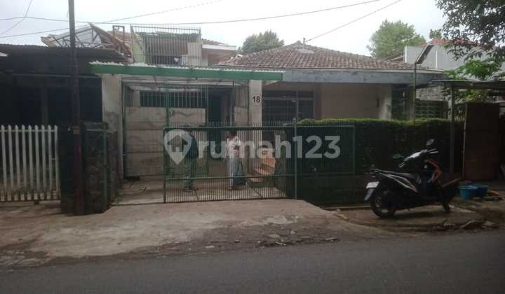 Cheap Large 2-Story House, Sari Indah Complex, North Bandung
