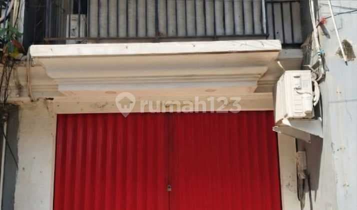 Ruko siap pakai di lokasi sangat strategis di Jatibening Baru, Pondok Gede