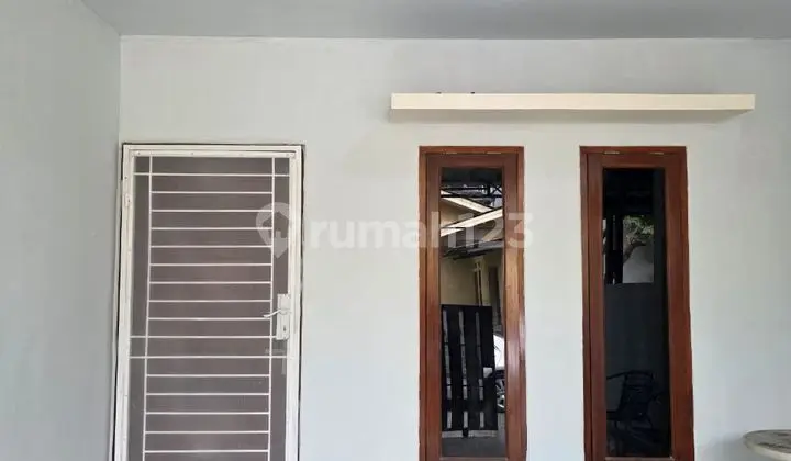 Rumah Rapi Siap Huni di Bulevar Hijau Bekasi - 2 AC, SHM, Harga Nego!