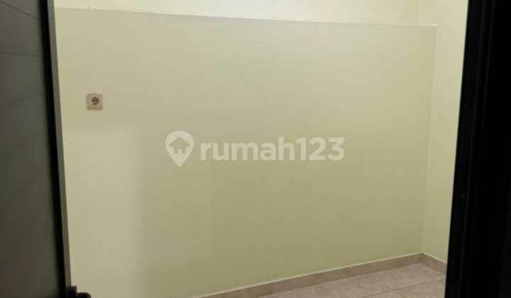 Rumah Cantik Renovasi Baru di Griya Harapan Permai - 3Kt, Carport 2 Mobil, Bebas Banjir!