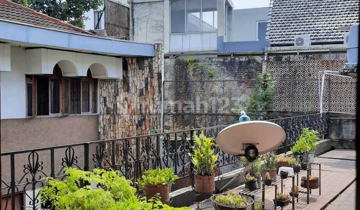 Luxury House for Sale - Bandung (Strategic Area)