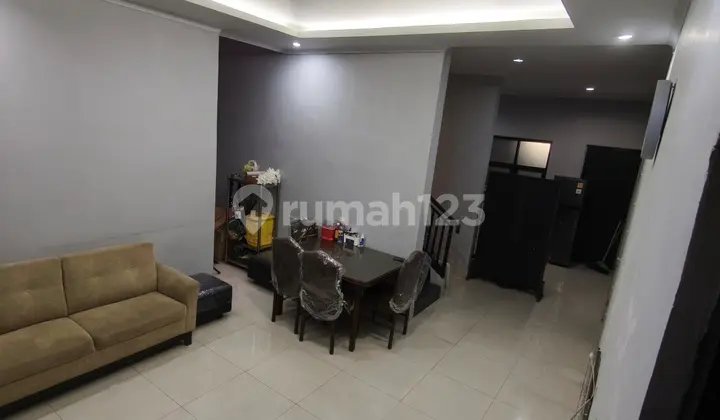 Below Price!! For Sale in Strategic Area of Bandung City, Buah Batu