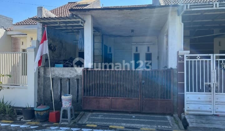 Rumsh di Jual Via Lelang di Medokan Ayu Rungku