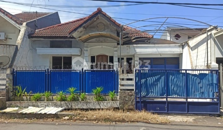 Rumah Bagus di Jual Via Lelang di Darmahusadah Indah Utara Surabaya