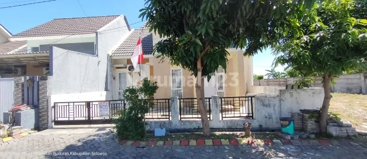 Rumah di Jual Via Lelang di Safira Juanda Resort Sidoarjo