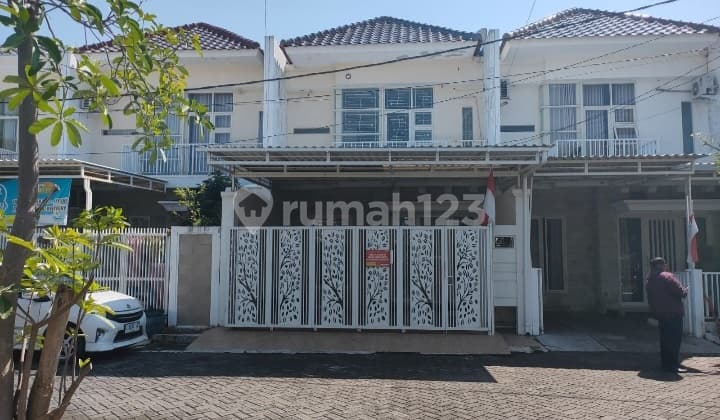 Rumah di Jual di Perum Green Lake Nautural Living Rungkut Surabaya