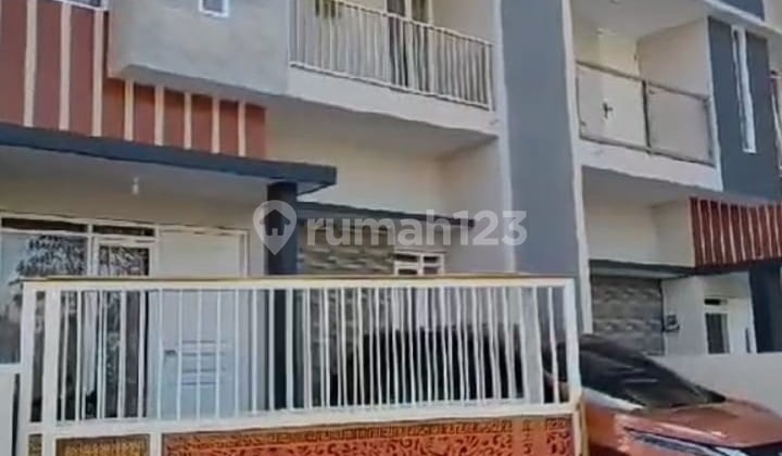 Dijual Rumah 2 Lantai Di Batu Malang