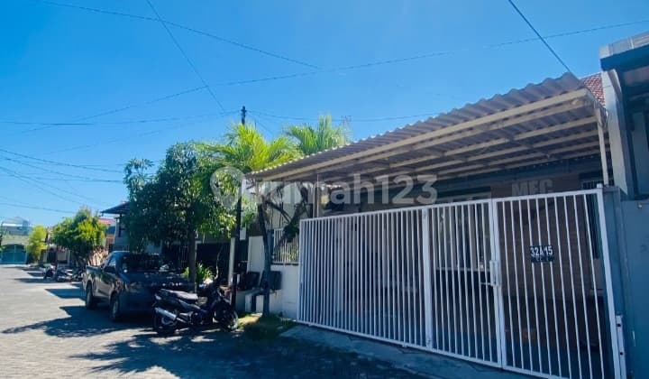 Rumah Di Jual/di Sewakan Di Perum Nirwana Eksekutif Surabaya